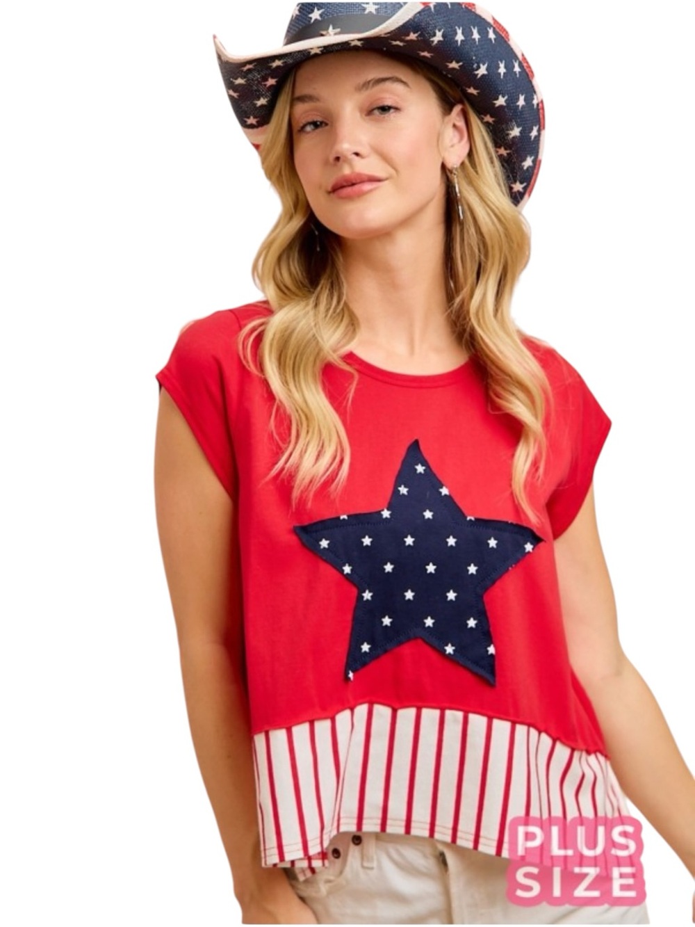 7153. Plus Size Red Star Graphic Women's Top